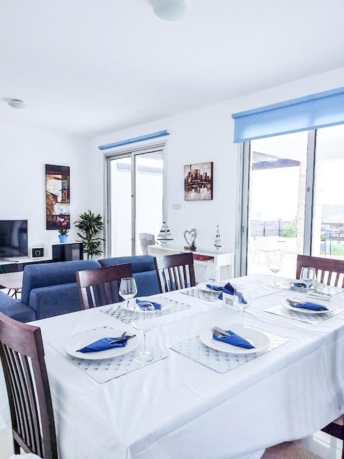 3 Bedroom Seaview Villa Direct In Coral Bay With Pool Exteriör bild