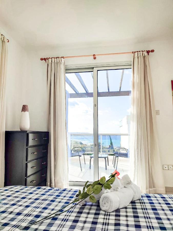 3 Bedroom Seaview Villa Direct In Coral Bay With Pool Exteriör bild