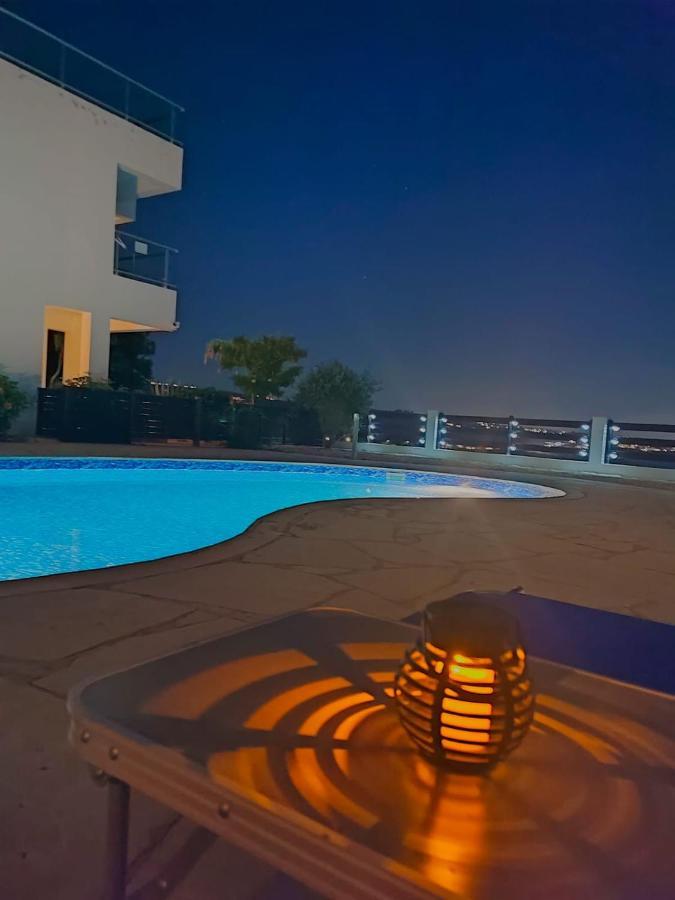 3 Bedroom Seaview Villa Direct In Coral Bay With Pool Exteriör bild